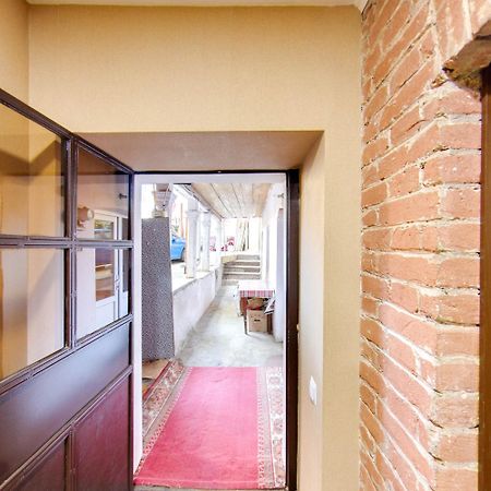 Hostel Pirosmani 第比利斯 外观 照片