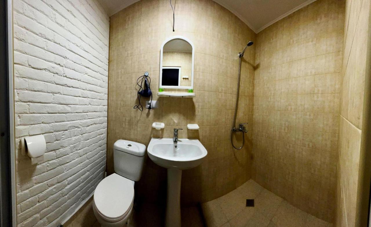 Hostel Pirosmani 第比利斯 外观 照片