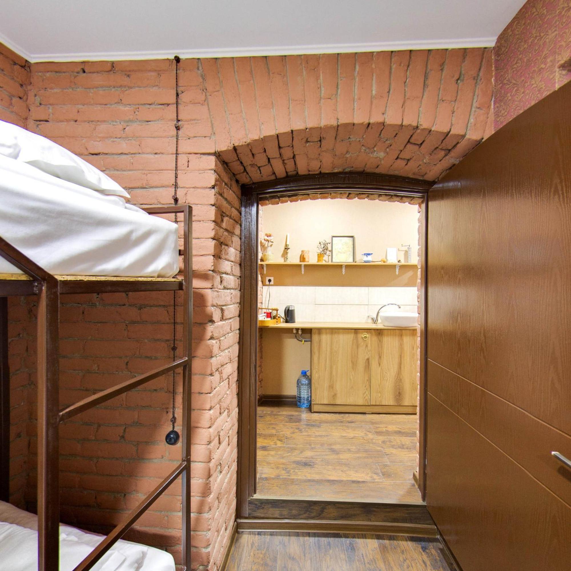 Hostel Pirosmani 第比利斯 外观 照片